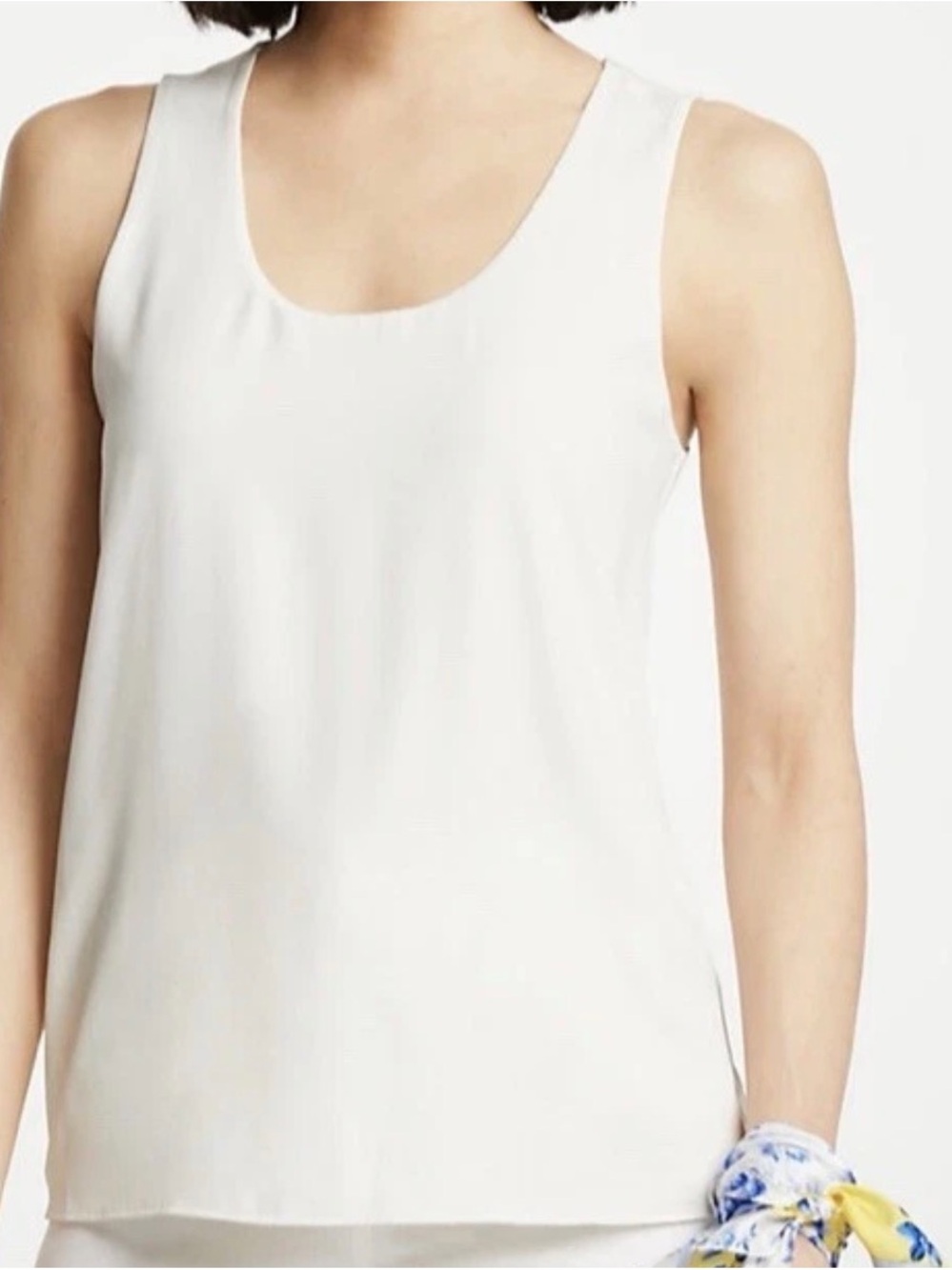 Ann Taylor Cream Scoop Neck Sleeveless Top